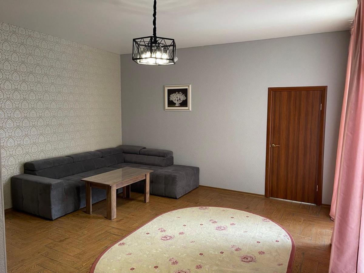 Ferienwohnung Club City House Klumba Odessa Exterior foto