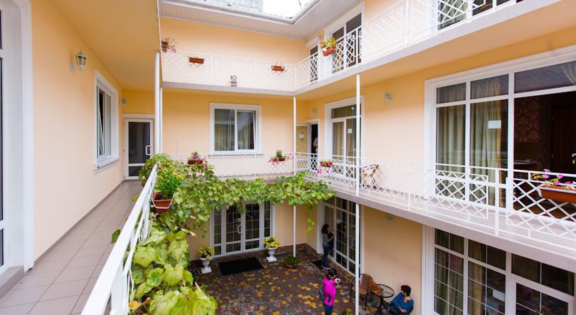 Ferienwohnung Club City House Klumba Odessa Exterior foto