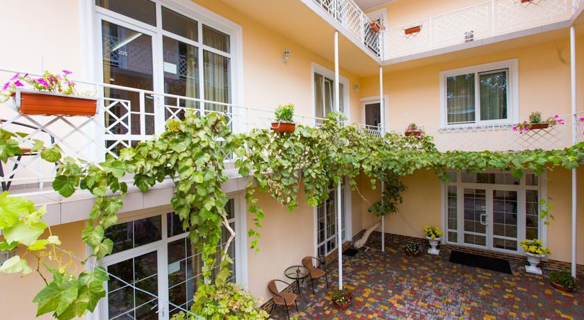 Ferienwohnung Club City House Klumba Odessa Exterior foto