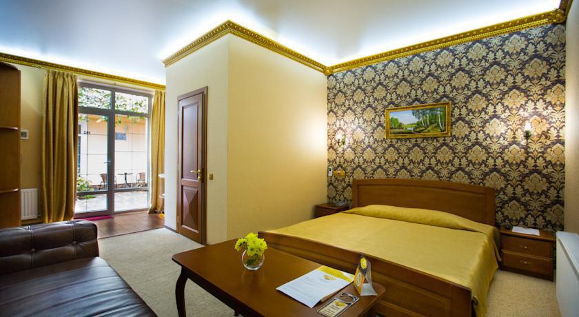 Ferienwohnung Club City House Klumba Odessa Exterior foto