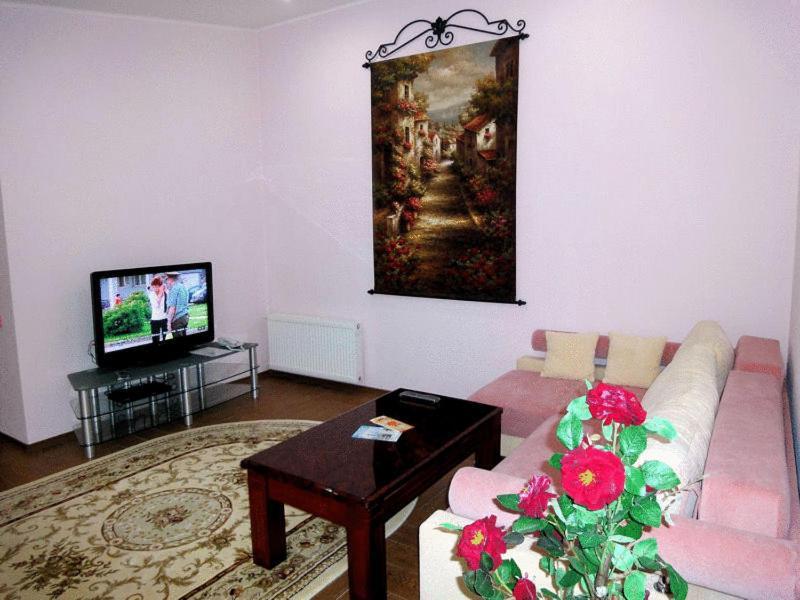 Ferienwohnung Club City House Klumba Odessa Exterior foto
